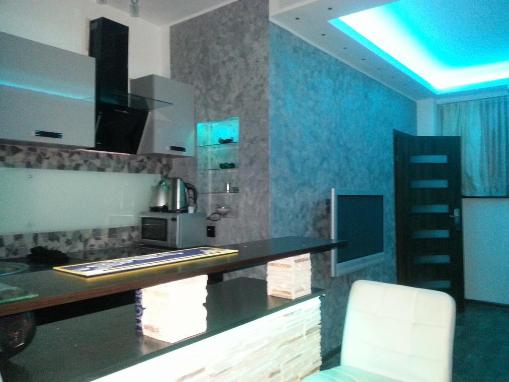 Apartament Neon Γκντίνια Δωμάτιο φωτογραφία